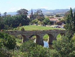 Australia oldest bridge built in 1823